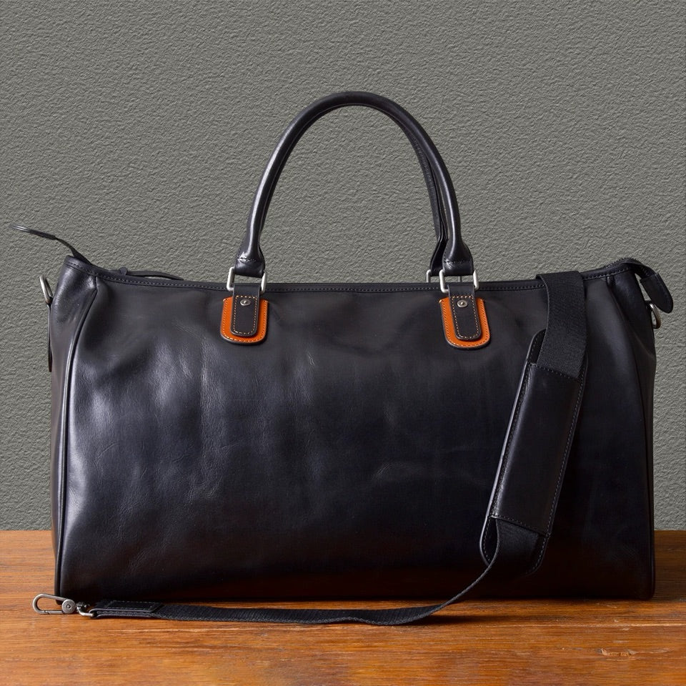 Classic Leather Weekender Bag