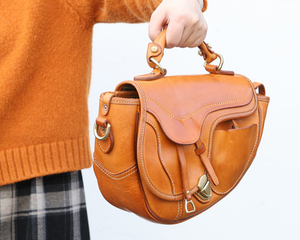 Handmade Cowhide Leather Saddle Bag