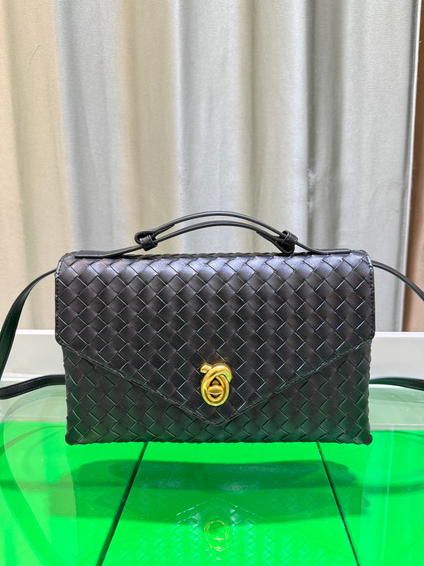The Braided Shoulder Bag