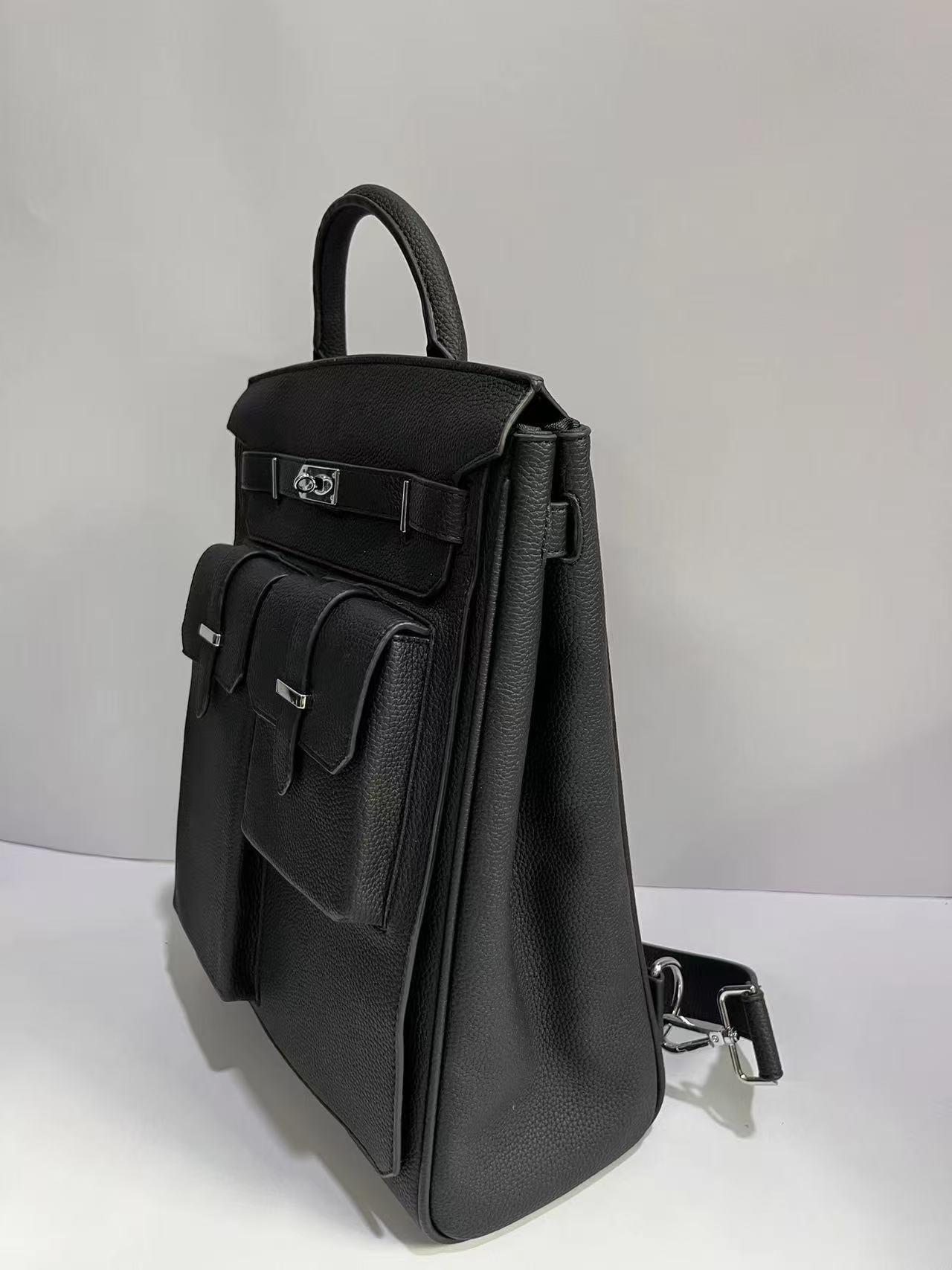 Multipocket Grain Leather Backpack