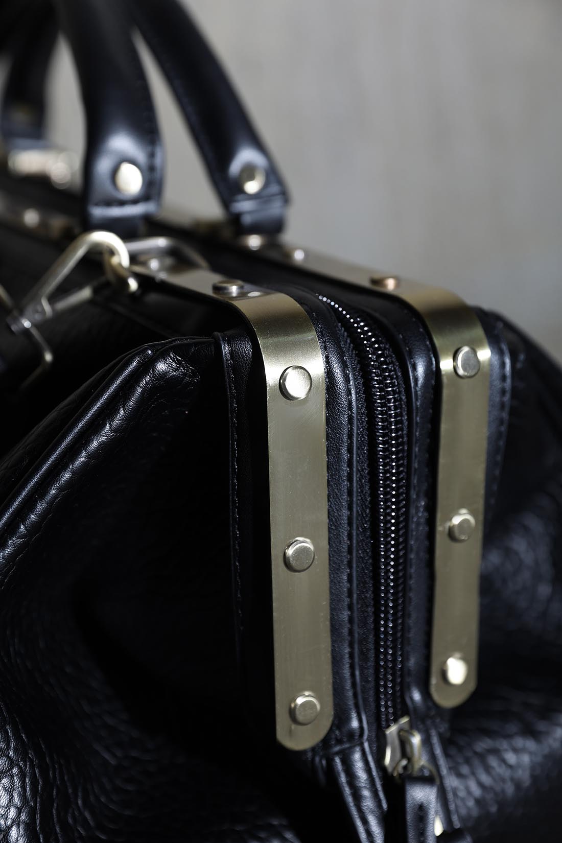 Bristol Classic Leather Weekender