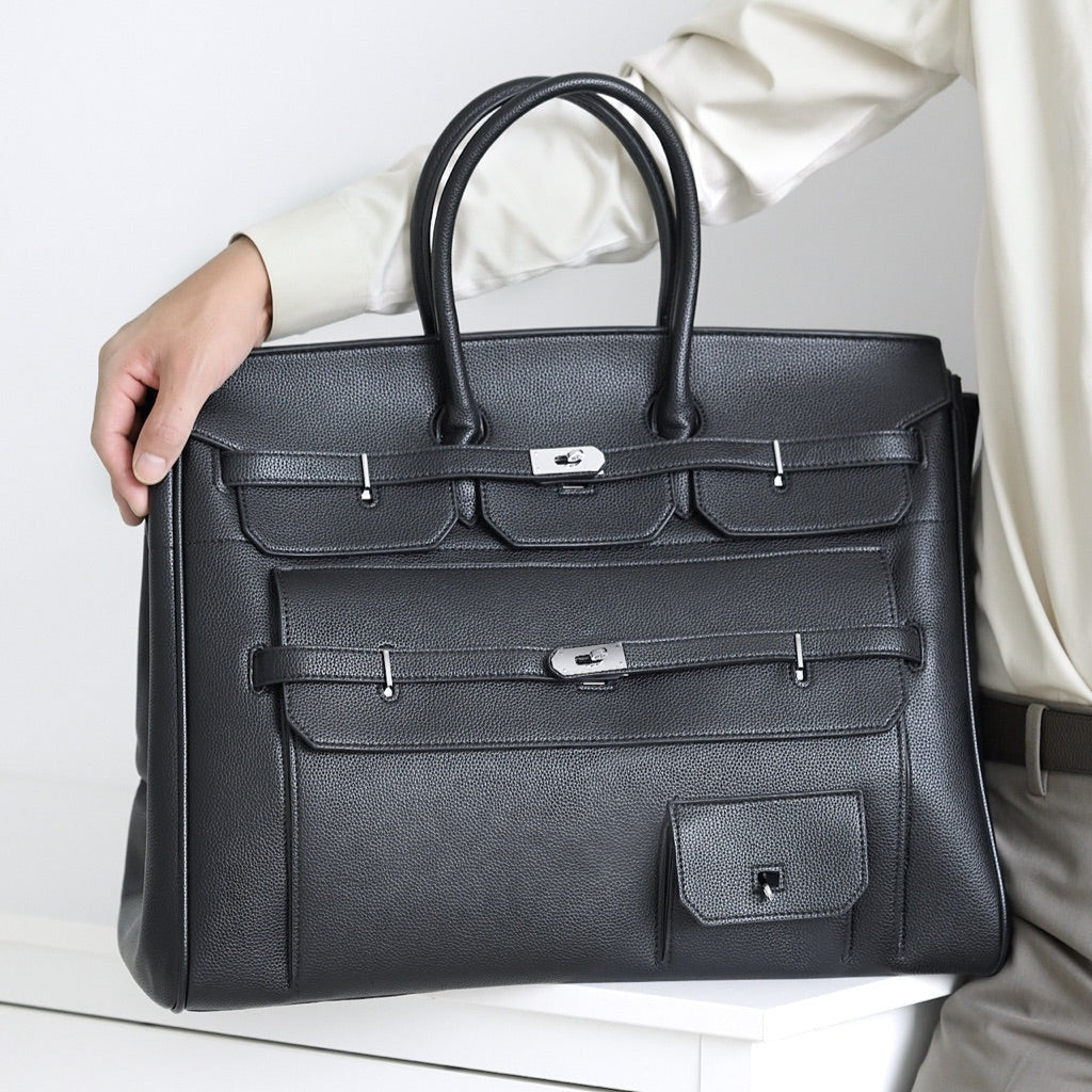 The vanguard Weekender bag