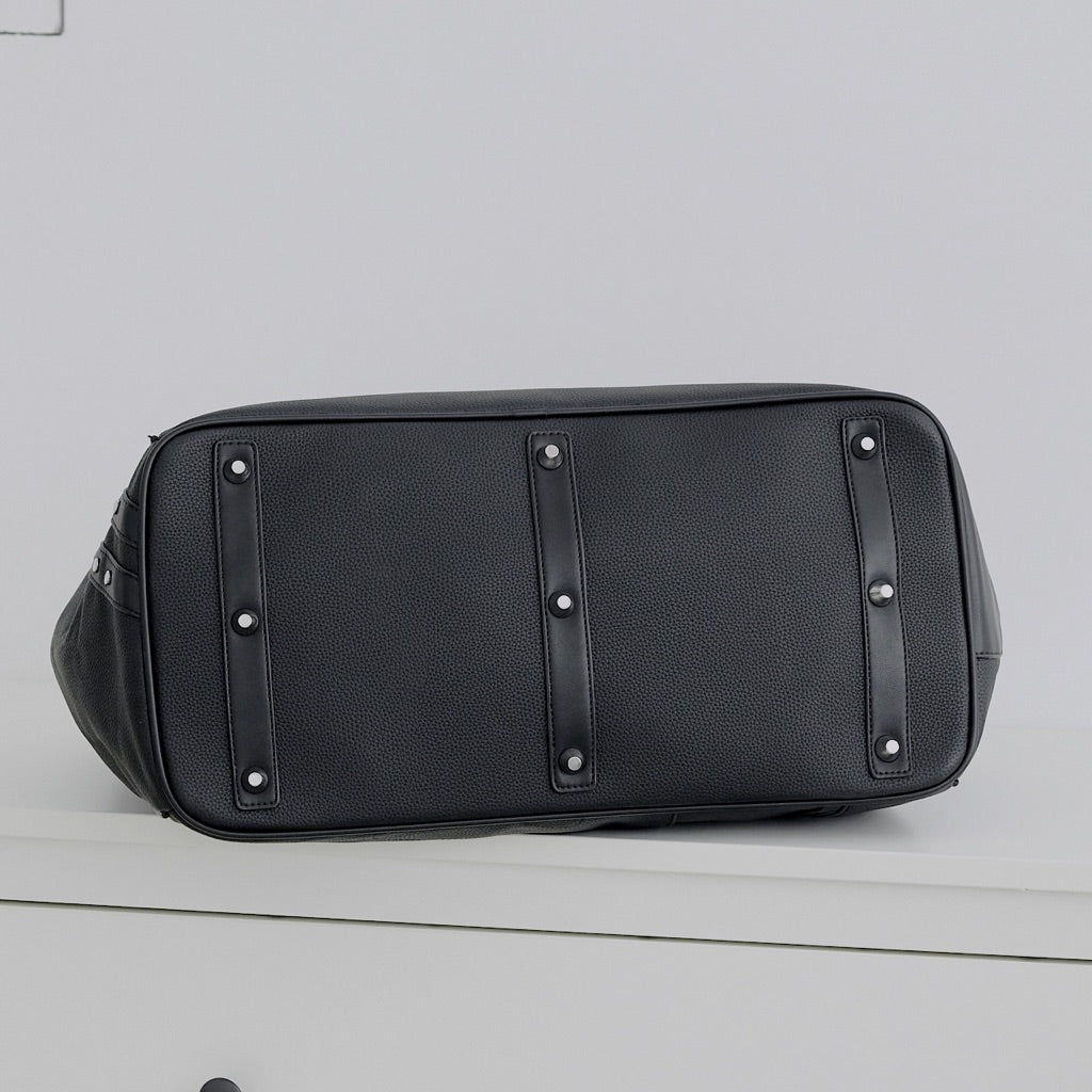 Voyager Leather Weekender – Full-Grain Travel Bag
