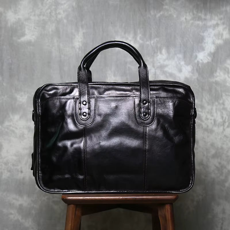 Heritage Classic Leather Messenger Bag