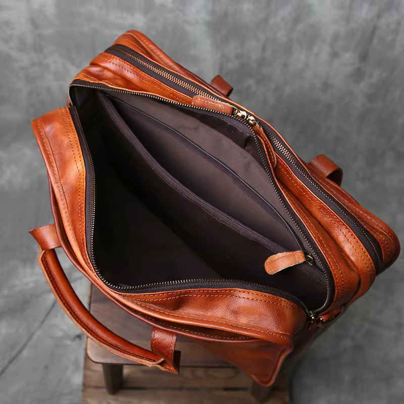 Heritage Classic Leather Messenger Bag