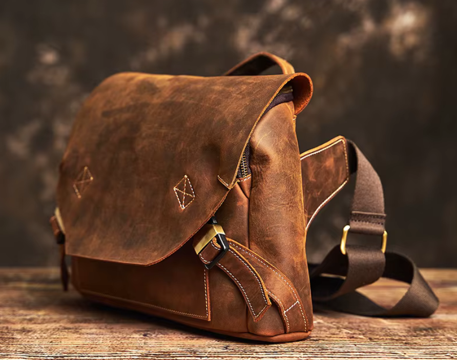 The Heritage Leather Messenger Bag