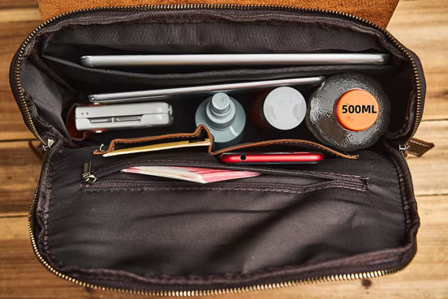 The Heritage Leather Messenger Bag