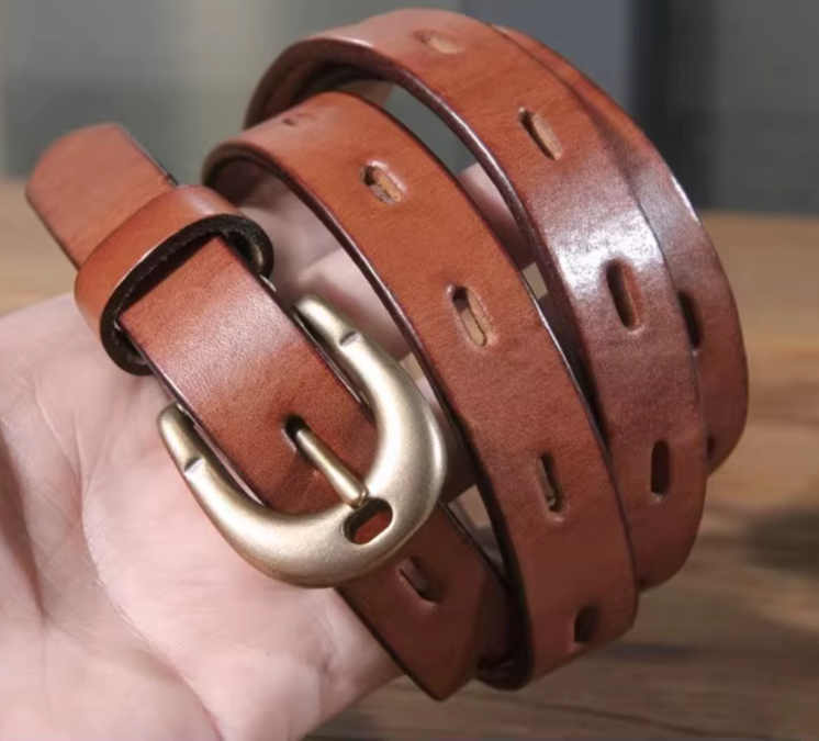 Classic Full-Grain Leather Belt