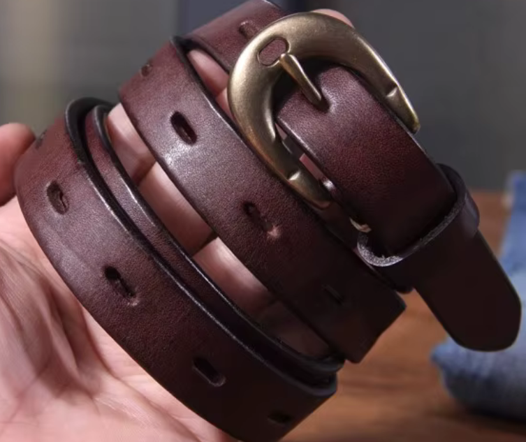 Classic Full-Grain Leather Belt