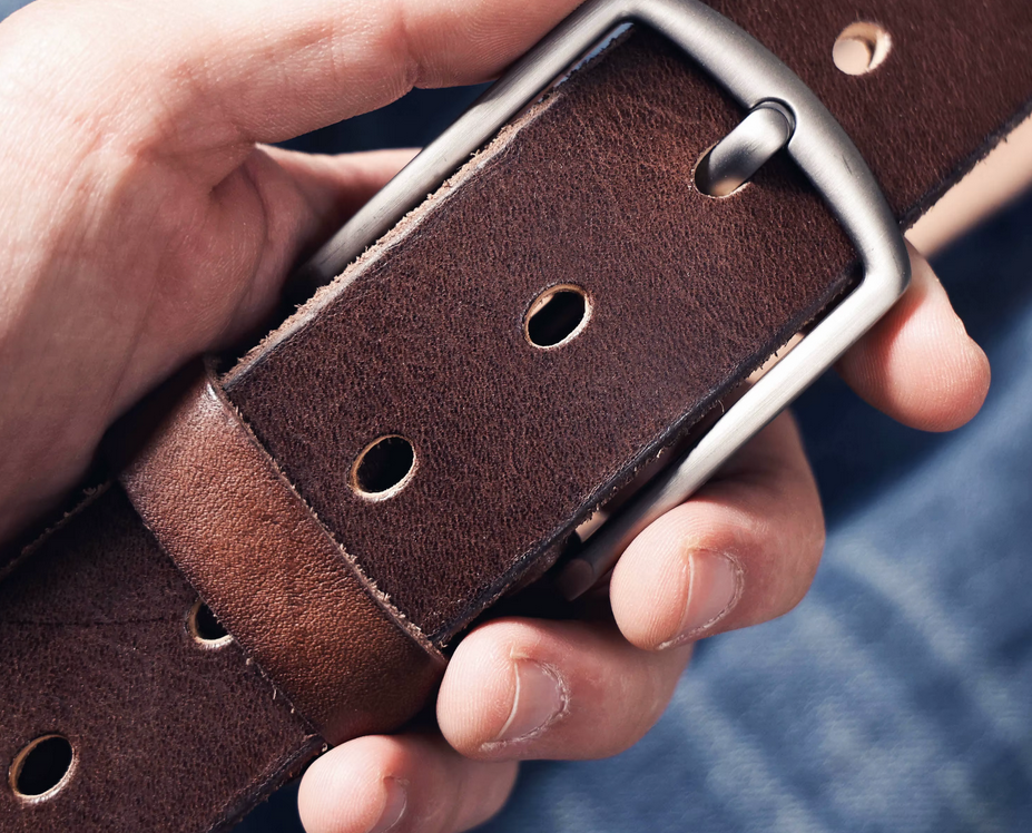 Classic Full-Grain Leather Belt with Brushed Metal Buckle