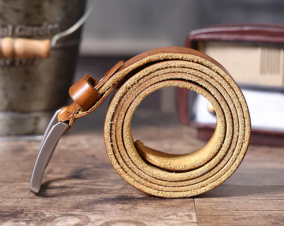 Classic Full-Grain Leather Belt with Brushed Metal Buckle
