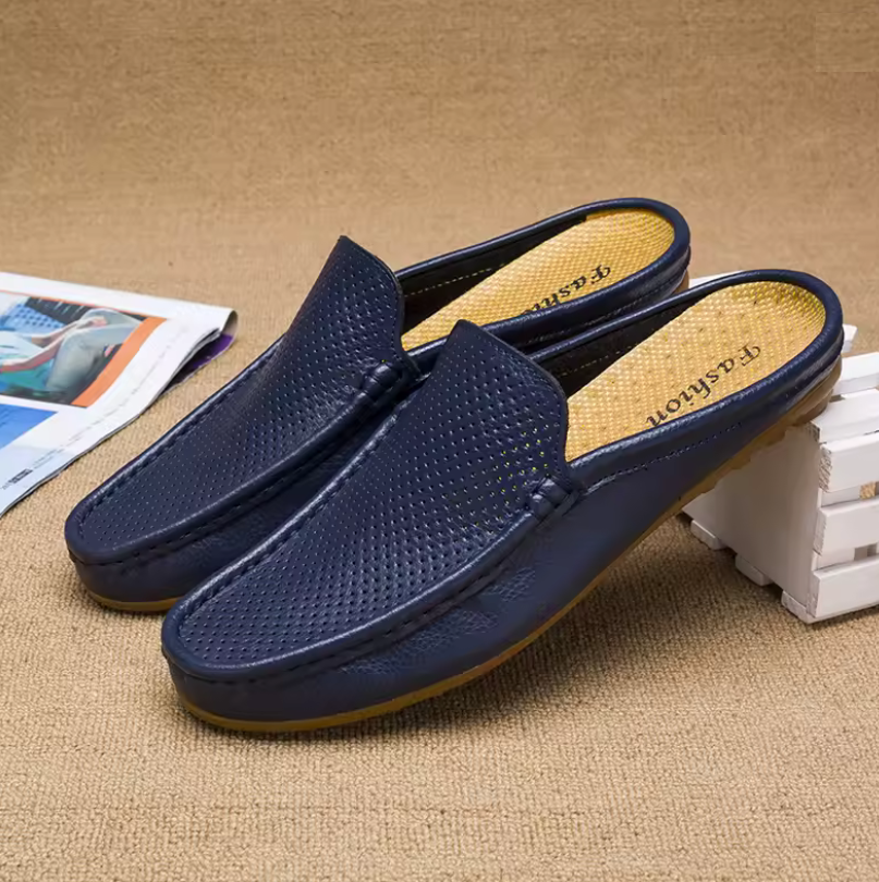 Venturo Genuine Leather Mule Loafer
