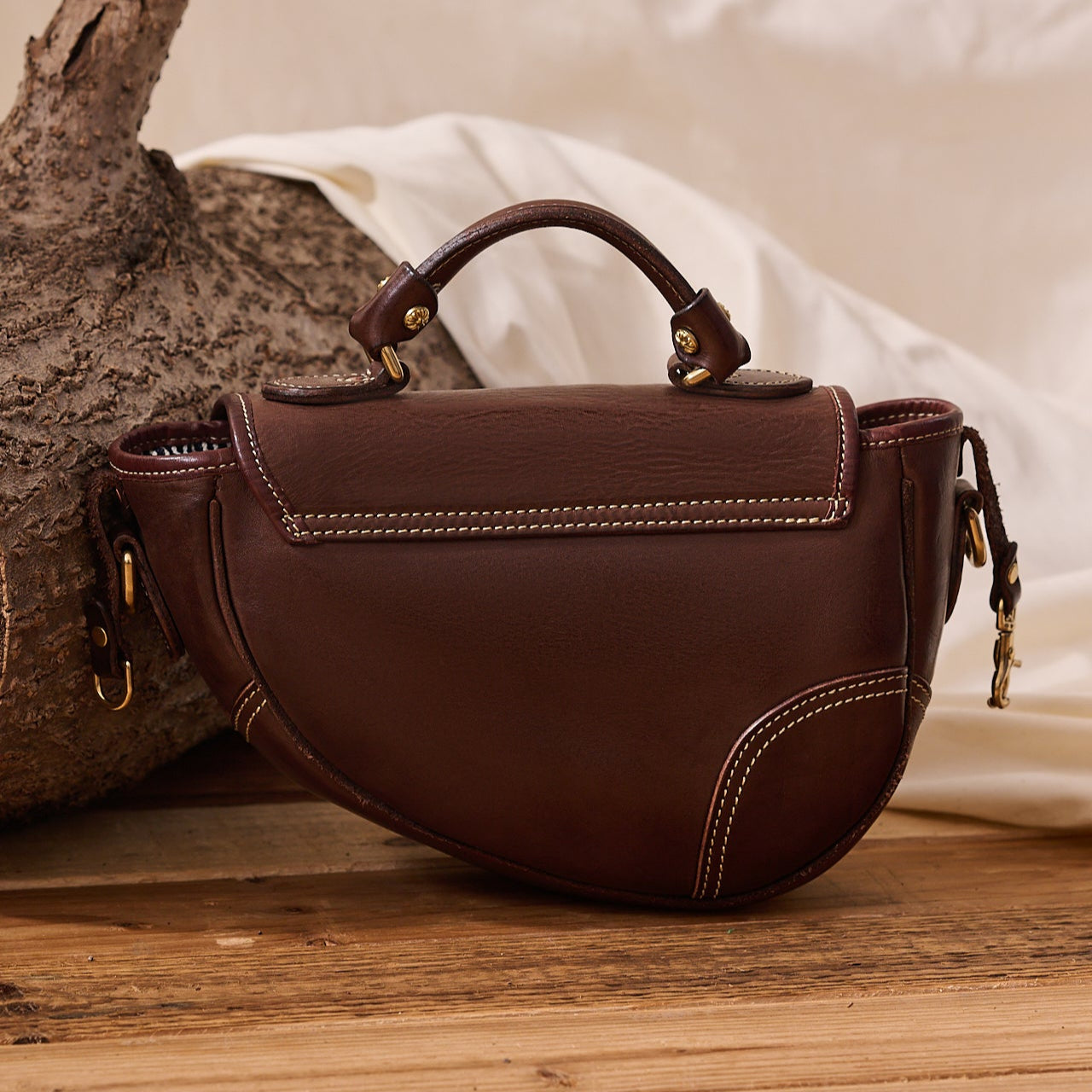 Full grain leather Saddle Bag