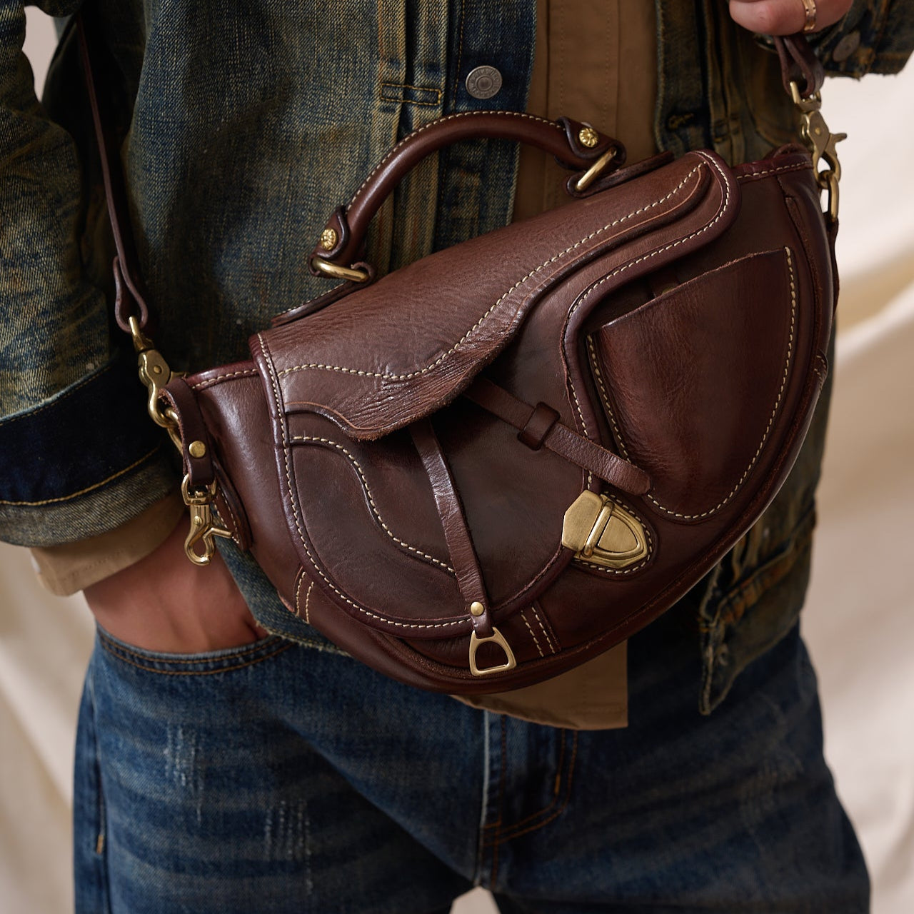 Full grain leather Saddle Bag