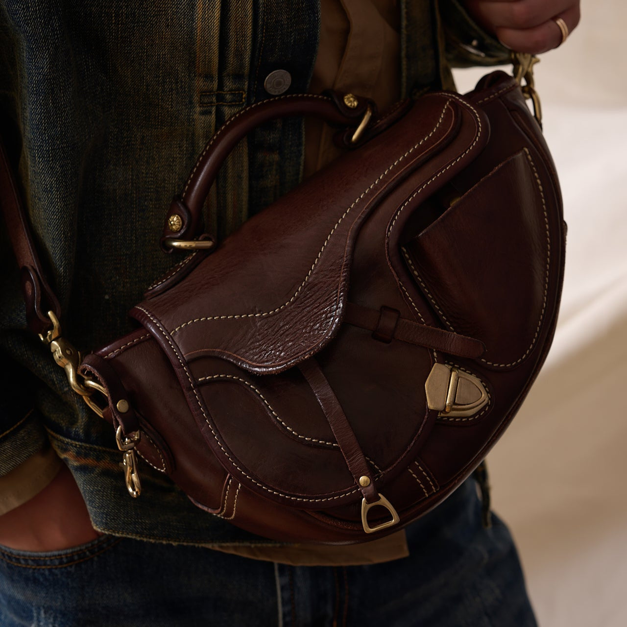 Full grain leather Saddle Bag