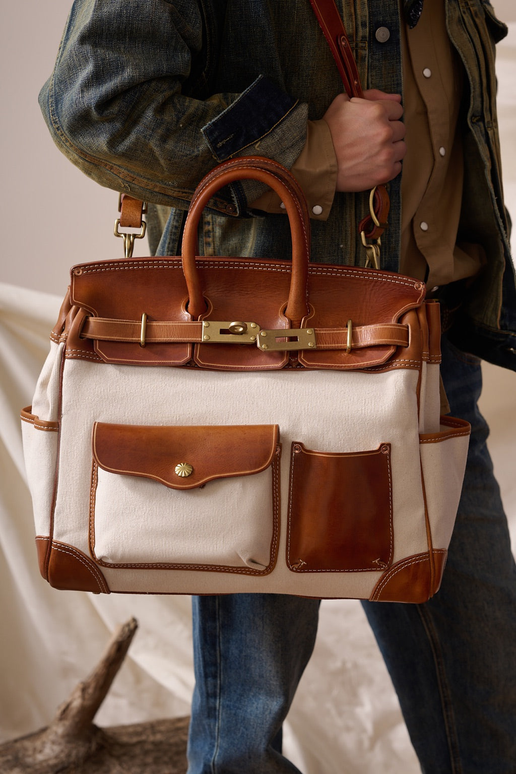 Canvas & Leather Weekender Bag