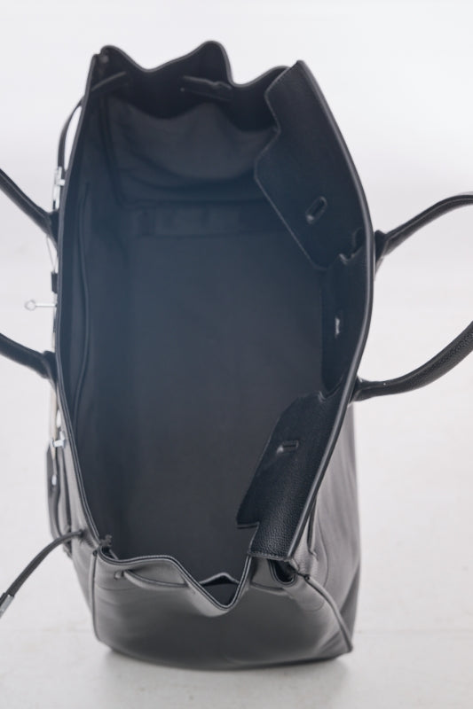The Vanguard Tote