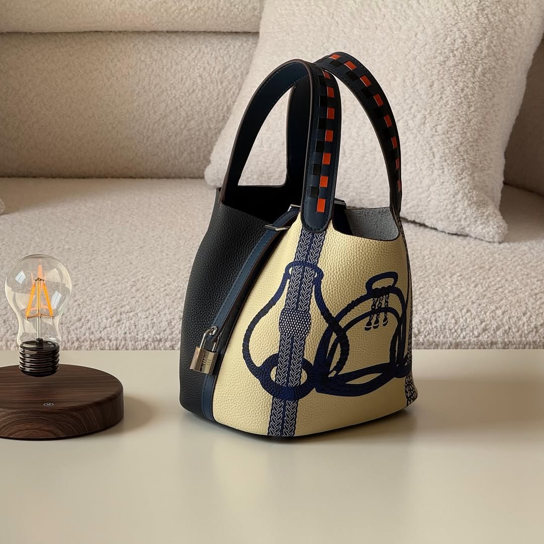 Artistic Illustration Leather Bucket Bag