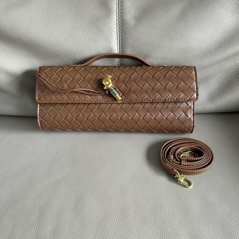 Woven Cowhide Leather Clutch Bag