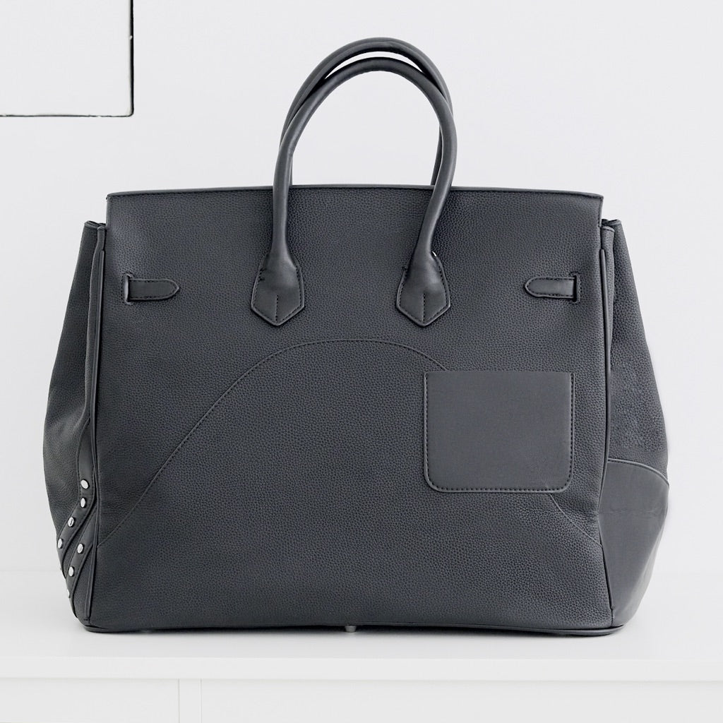 Voyager Leather Weekender – Full-Grain Travel Bag