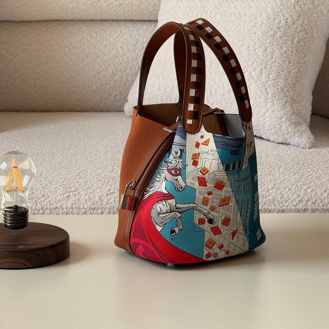 Artistic Illustration Leather Bucket Bag