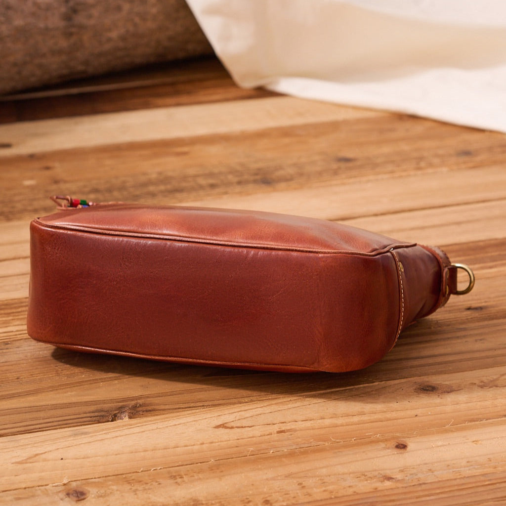 Cort Artisan leather bag