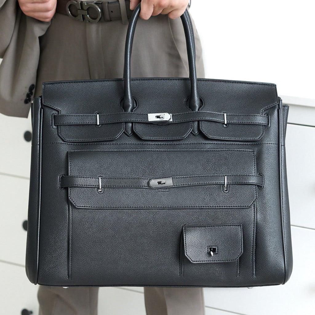 The vanguard Weekender bag