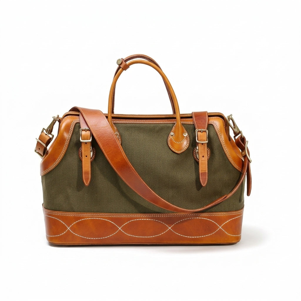 Vintage canvas and leather weekender bag by Cortfashion